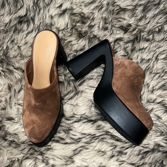 ~SOLD~ - Picture 8 of 8